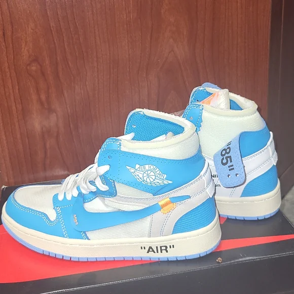 Off White Air Jordan Ones NWT - Picture 1 of 4